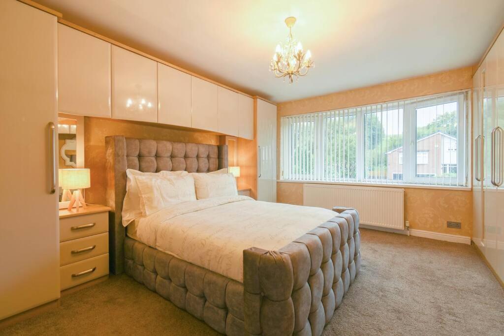 Luxurious & Tranquil Riverside Getaway Great Harwood Kültér fotó